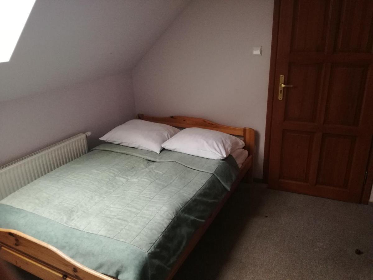 PAN Dom Pracy Twórczej w Wierzbie Wierzba Exterior foto